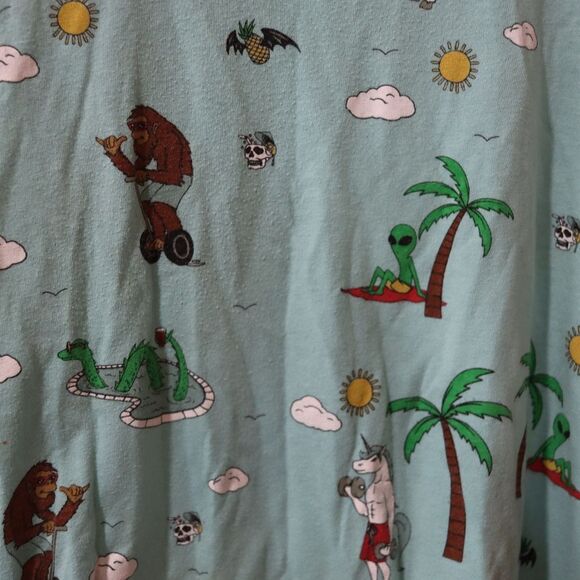 Fifth Sun Blue Green Tank Top Weird Unique Print Small - Picture 8 of 12